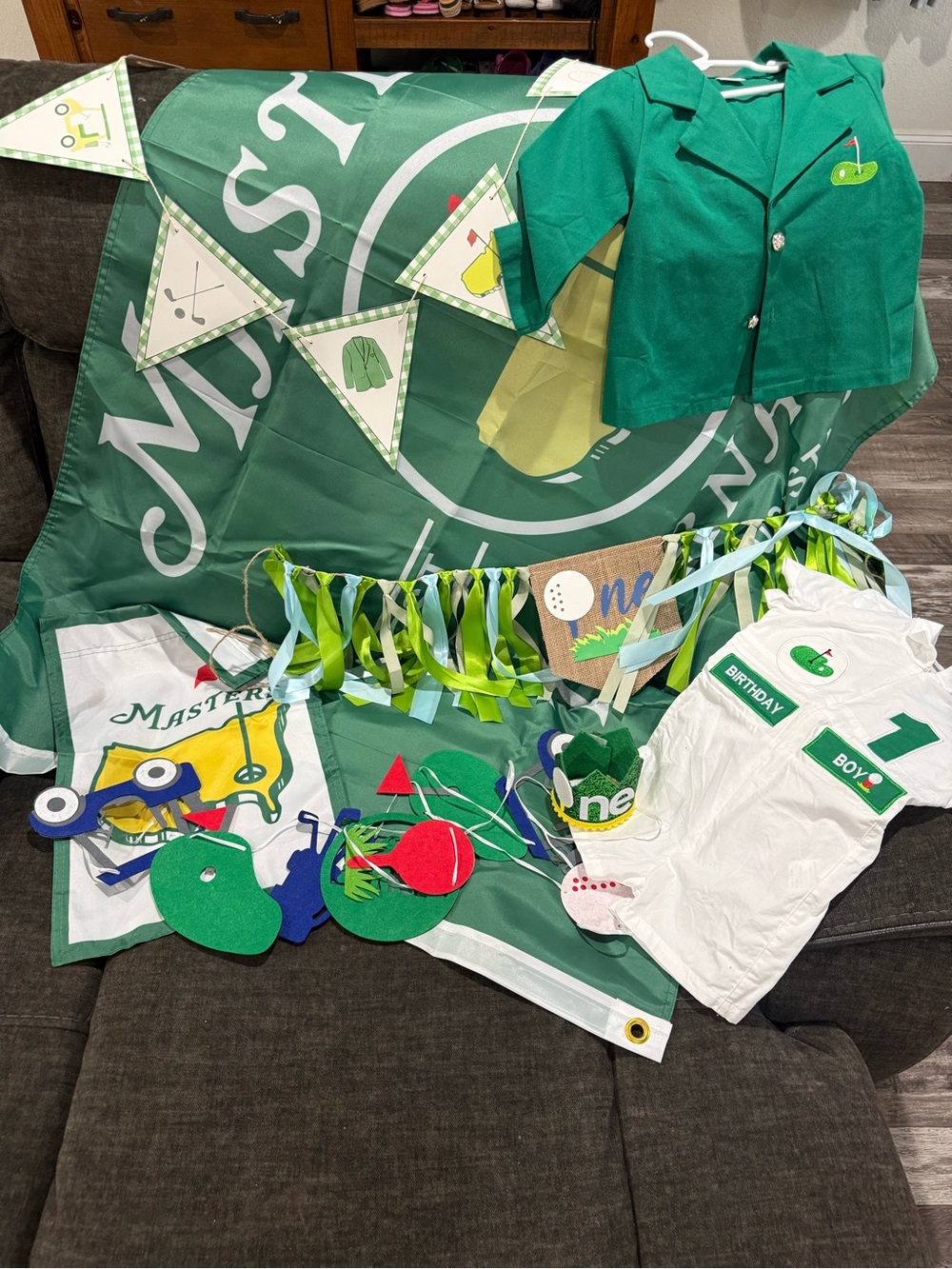 Masters Golf Party Decorations Kit with Banner, Caddy Outfit & Masters Jacket